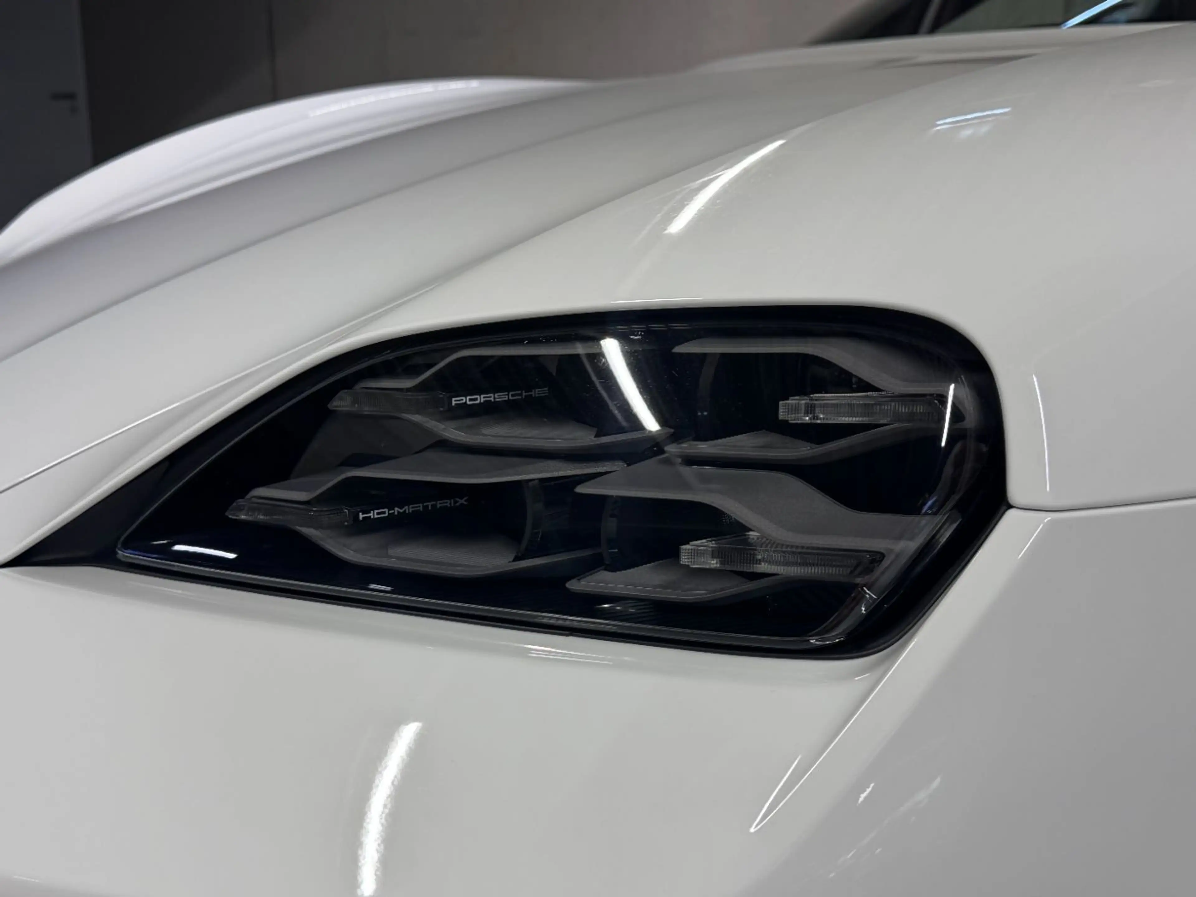 Porsche Taycan GTS | HD-Matrix | InnoDrive | Head-Up | — photo 10