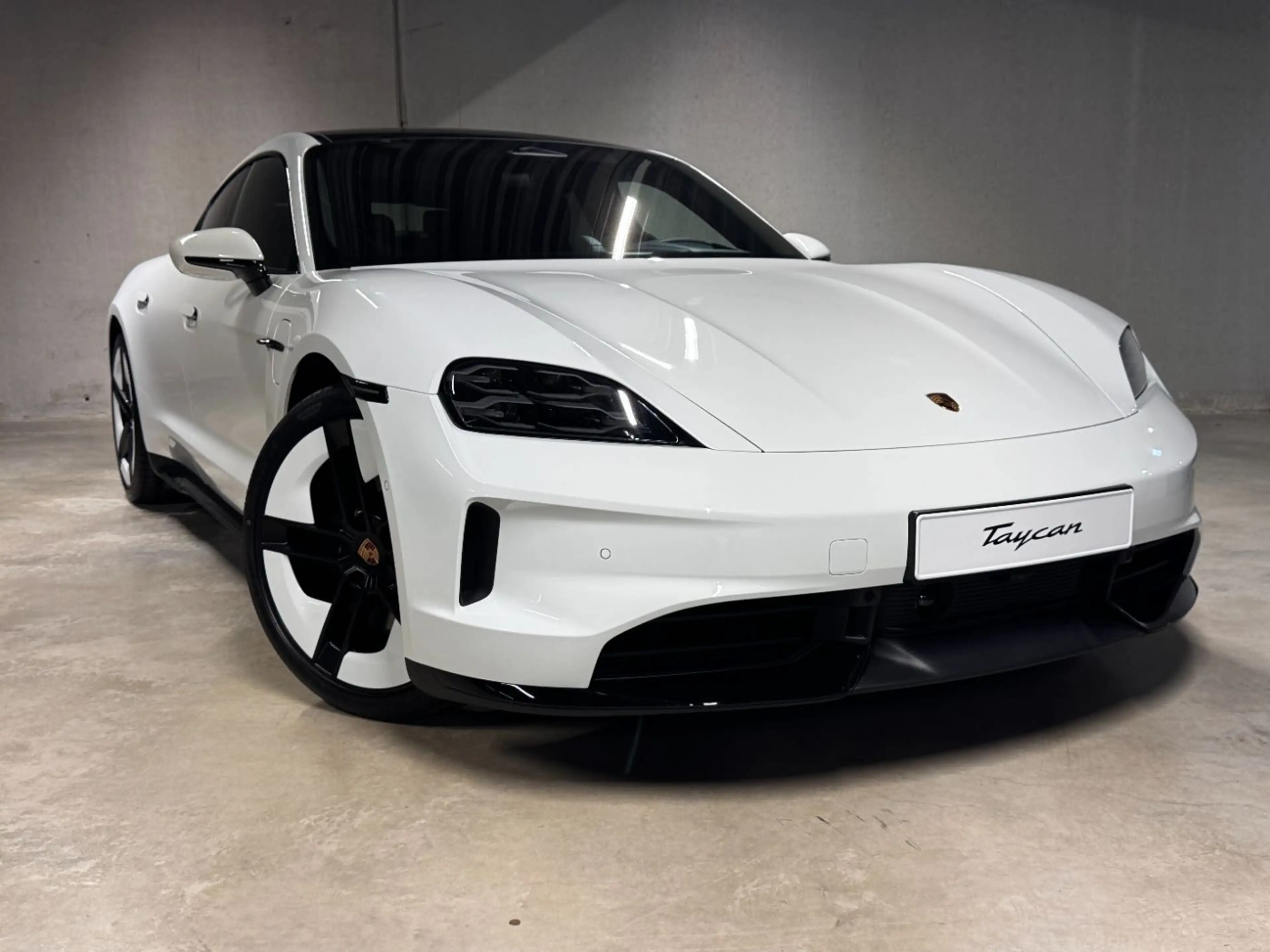 Porsche Taycan GTS | HD-Matrix | InnoDrive | Head-Up | — photo 8