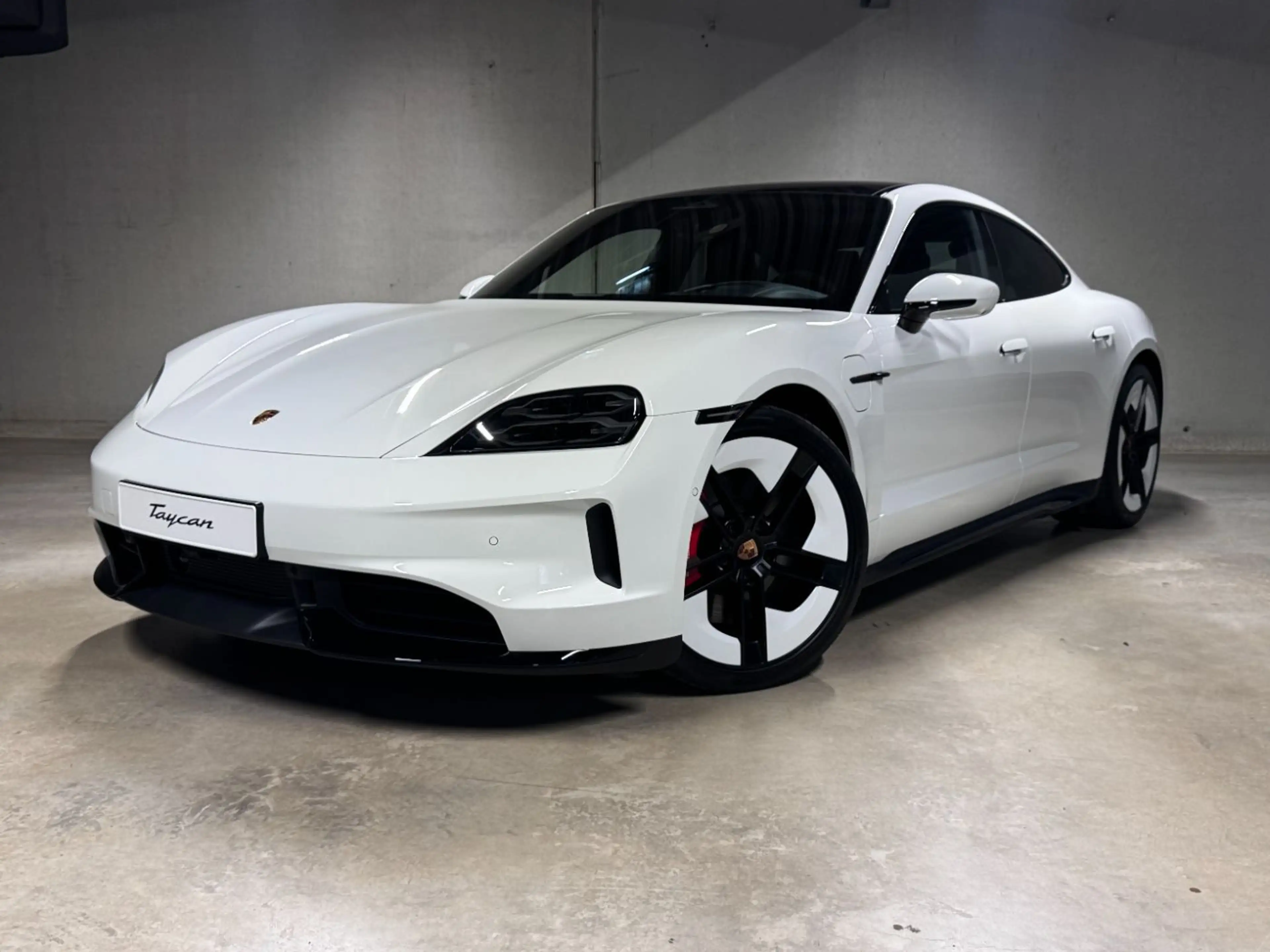 Porsche Taycan GTS | HD-Matrix | InnoDrive | Head-Up | — photo 2