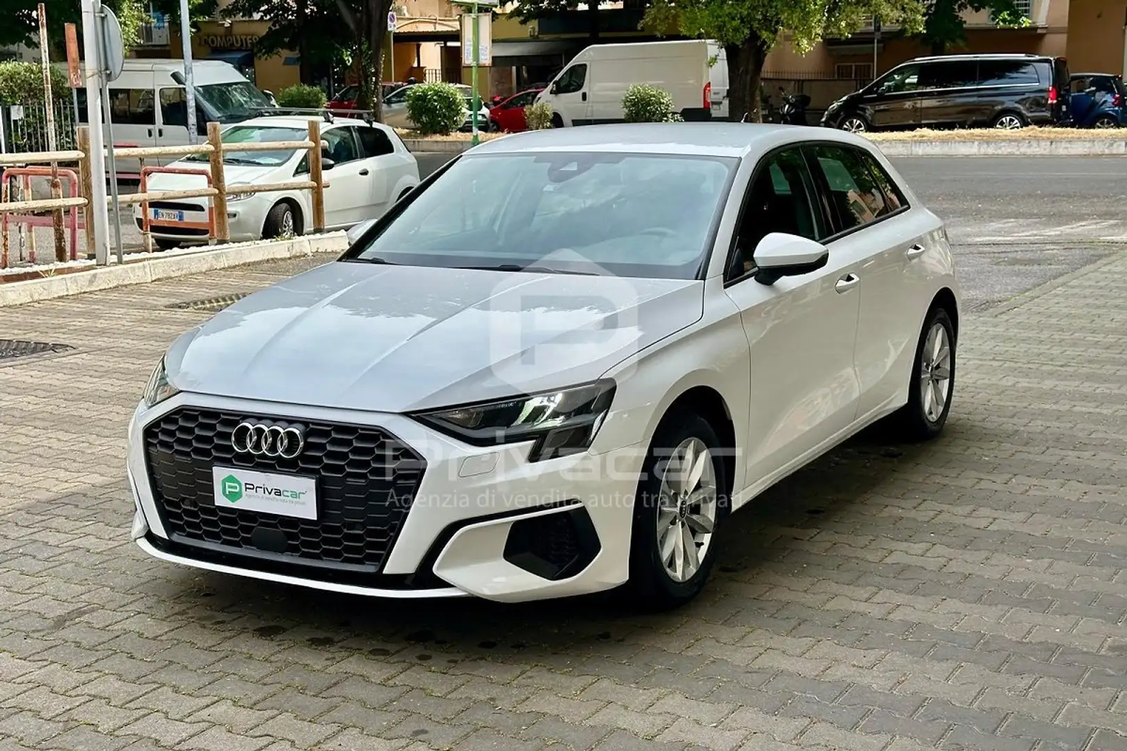 Audi A3 A3 SPB 30 g-tron S tronic Business Bianco - 1