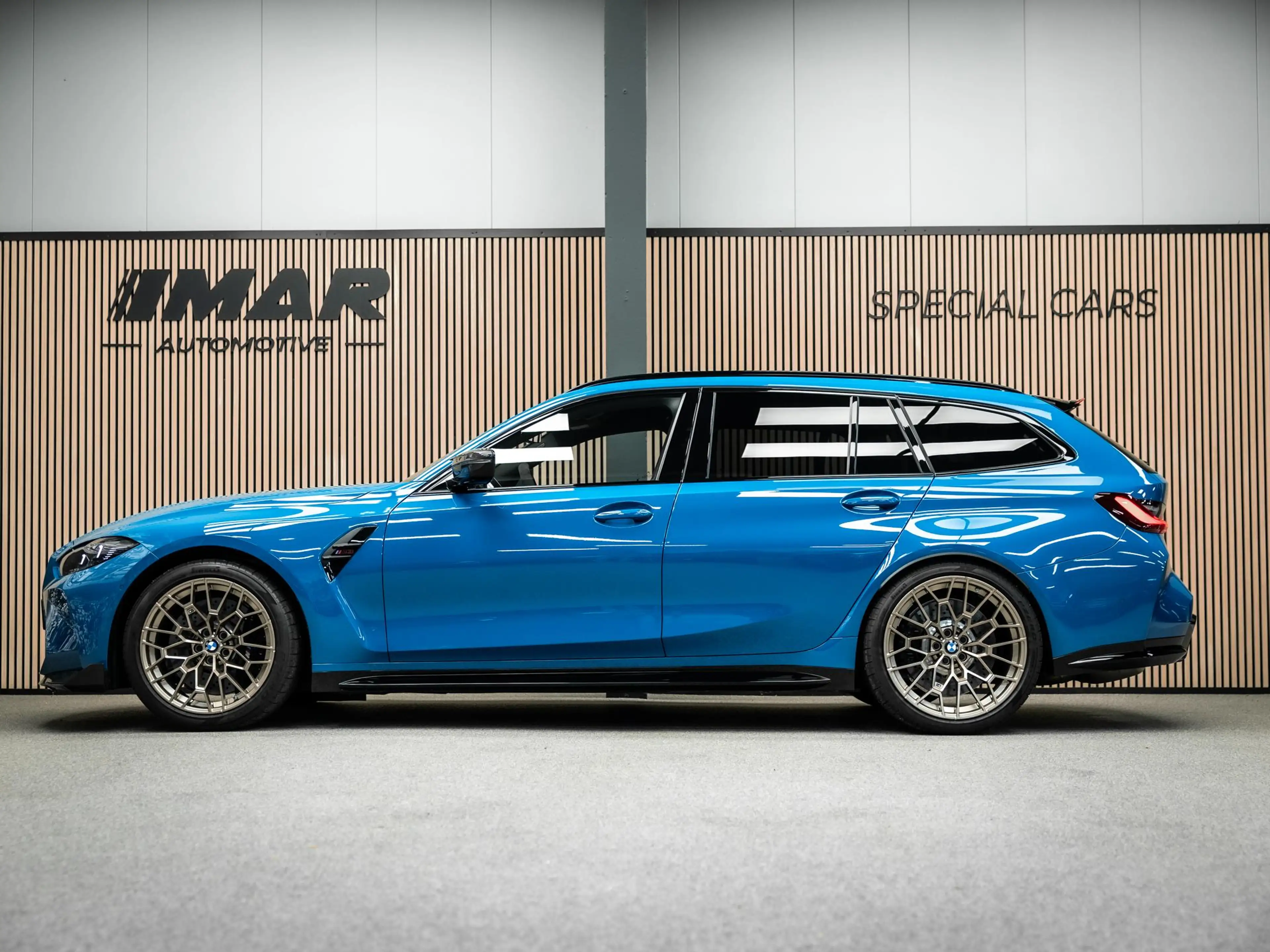 BMW M3 3-serie Touring CS Laguna Seca Blue CS Z.G.A.N — photo 9