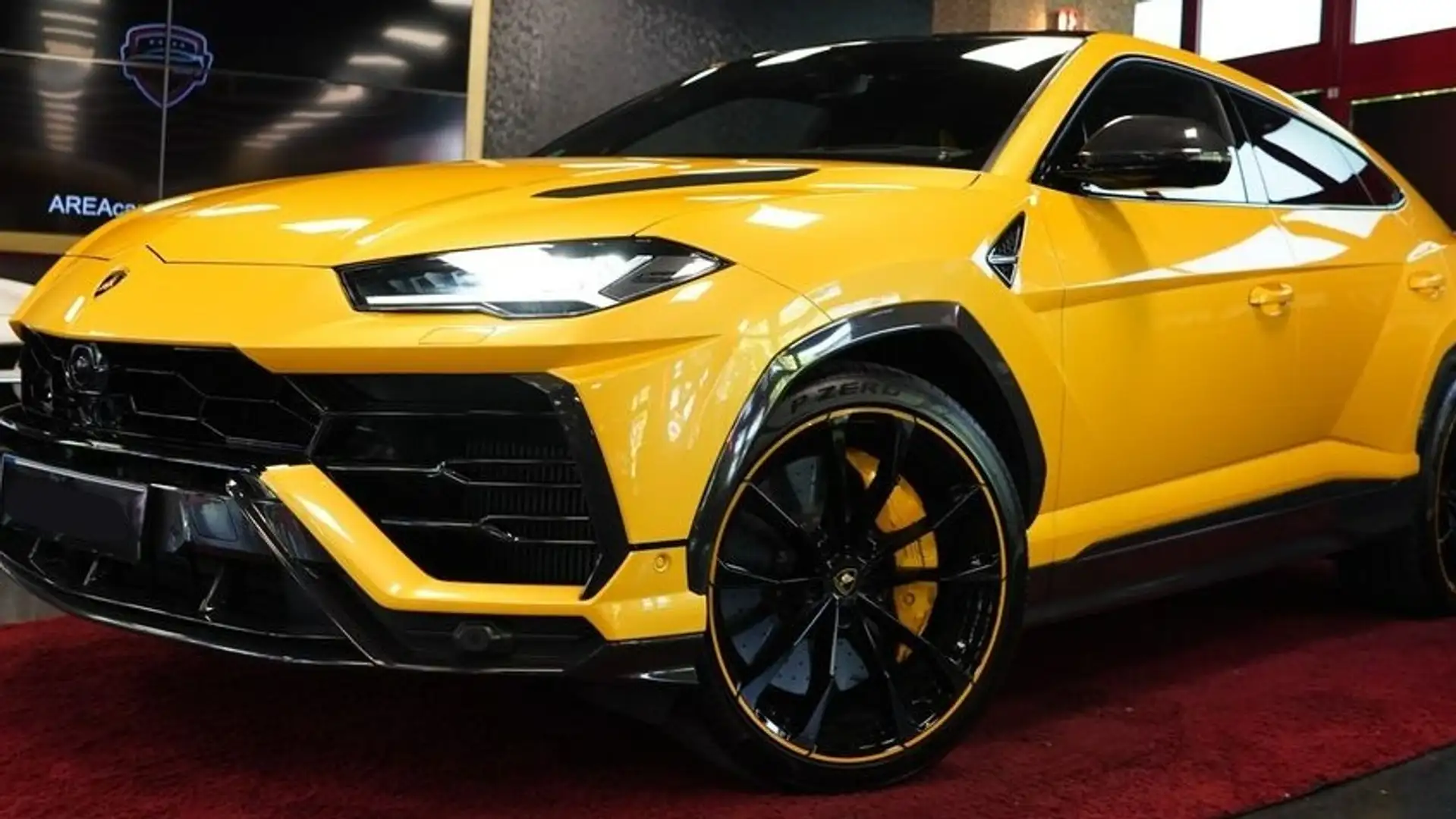 Lamborghini Urus 4.0 V8 Aut. Amarillo - 2