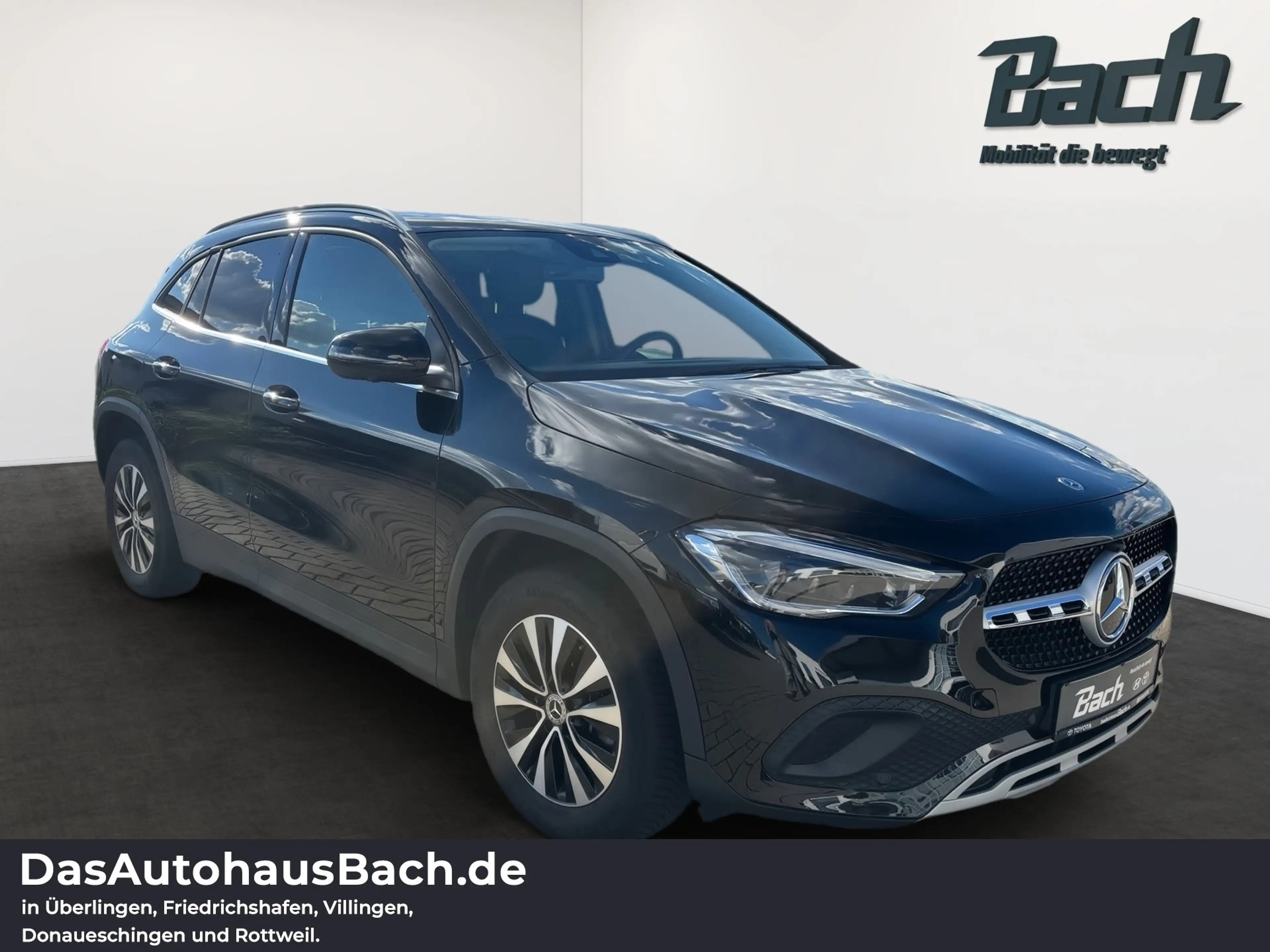 Mercedes-Benz GLA 200 Style AUT+DynLicht+KlimaA+LM+Navi+SHZ — photo 2