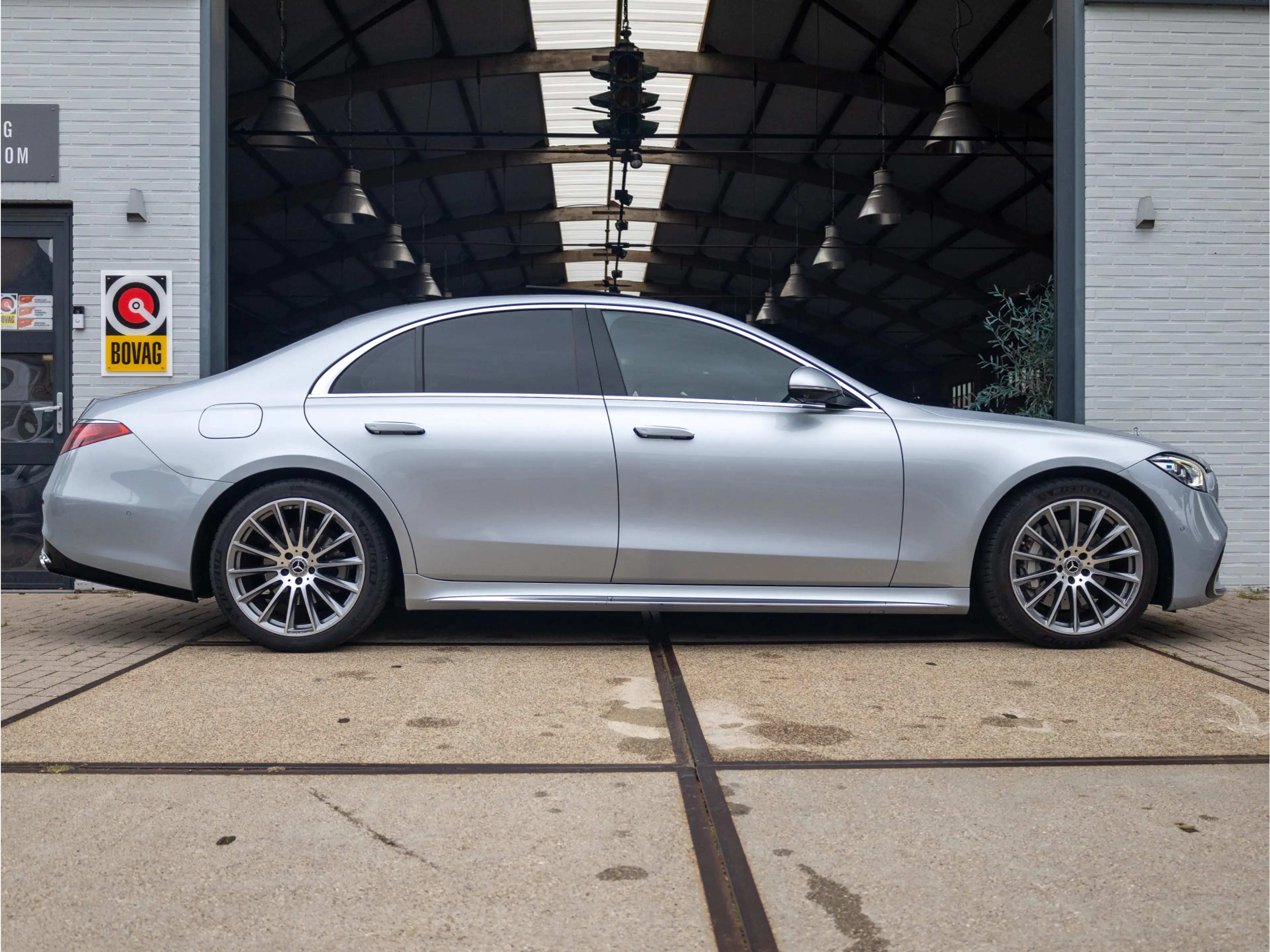 Mercedes-Benz S 350 350d 4MATIC AMG Line *DIGITAL LIGHT | Burmester 3D — photo 9