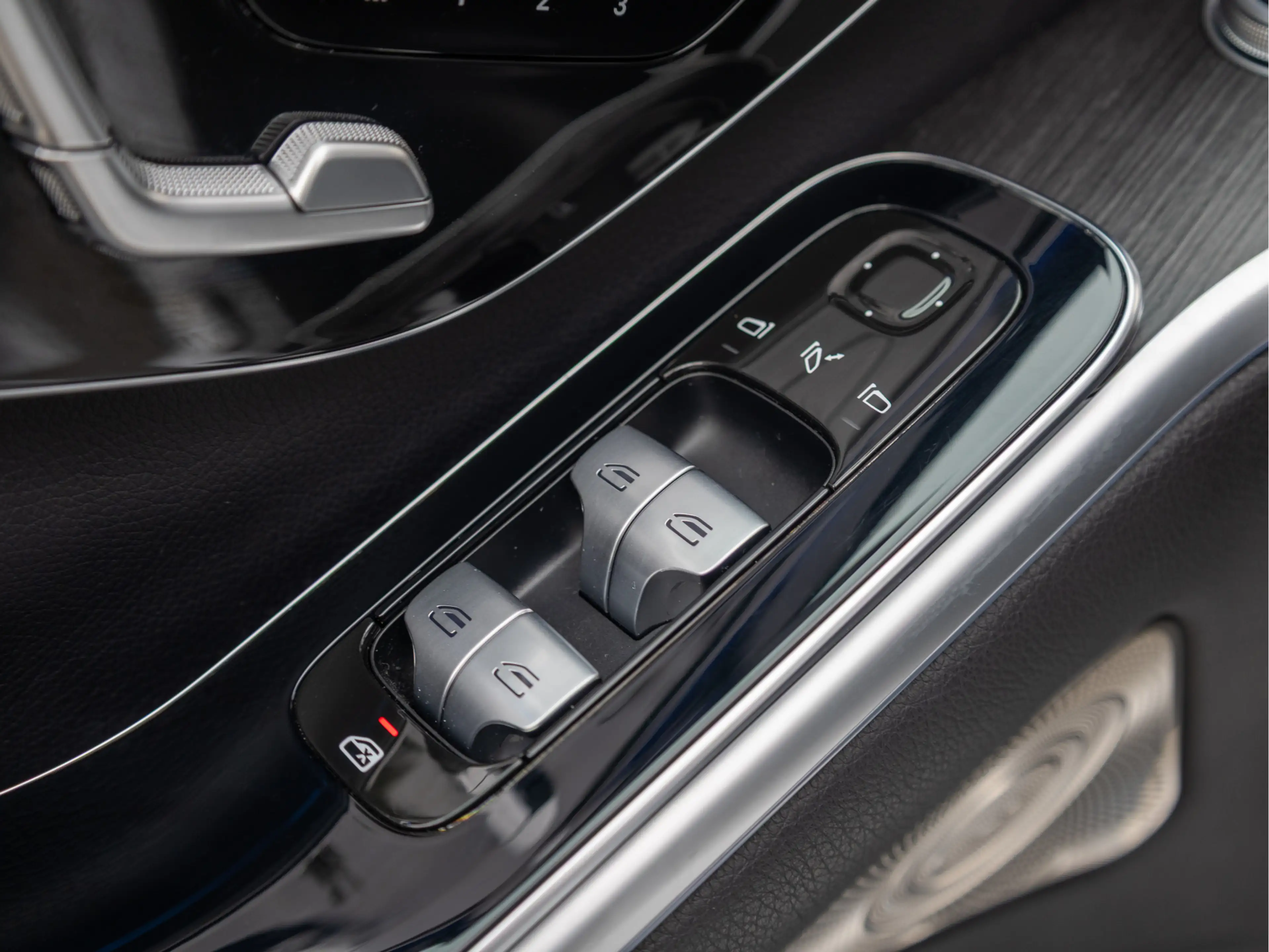 Mercedes-Benz S 350 350d 4MATIC AMG Line *DIGITAL LIGHT | Burmester 3D — photo 37