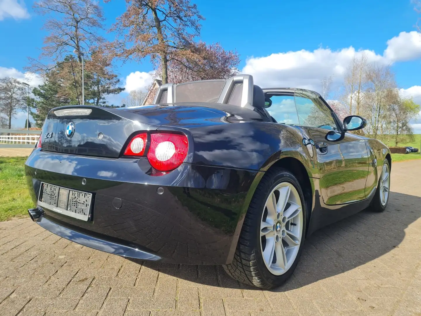 BMW Z4 Z4 roadster 3.0i Schwarz - 1