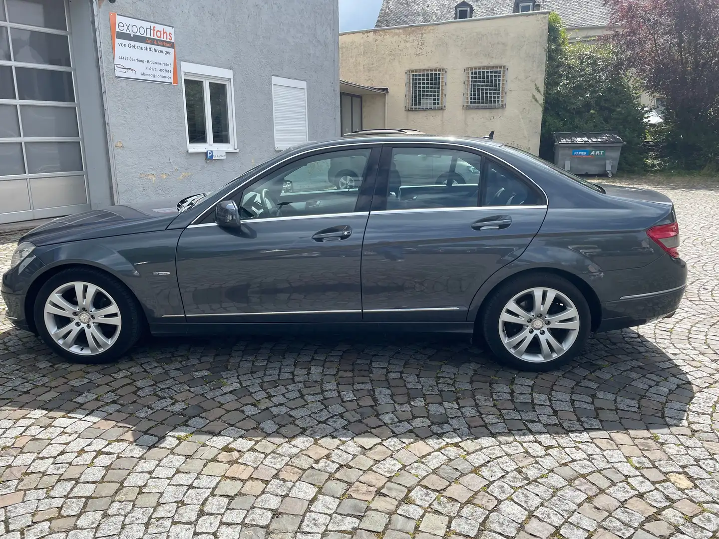 Mercedes-Benz C 180 Lim CGI BlueEfficiency Avantgarde Grigio - 2