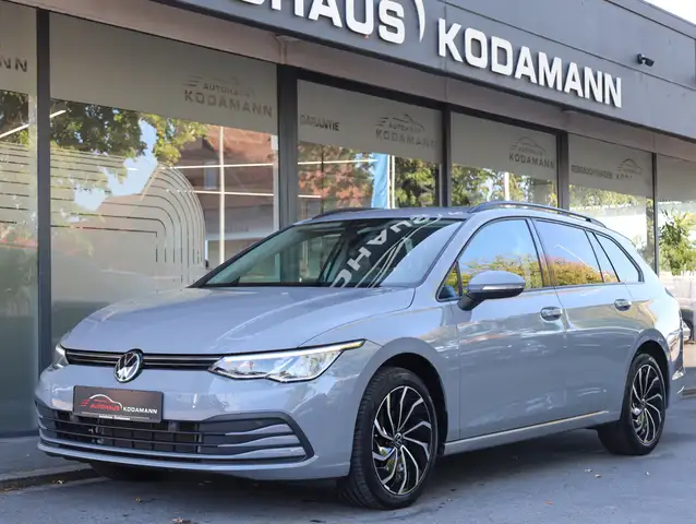 Volkswagen Golf view 6