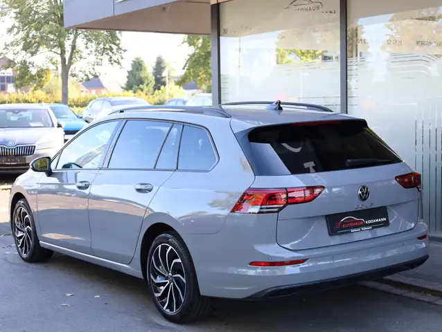 Volkswagen Golf view 7