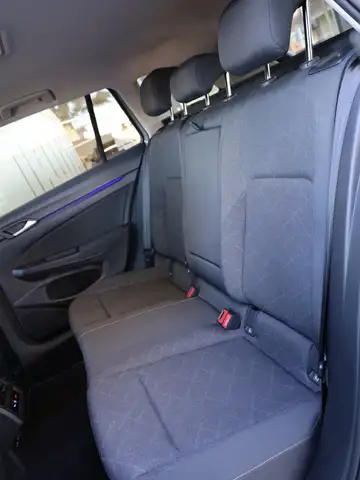 Volkswagen Golf view 15