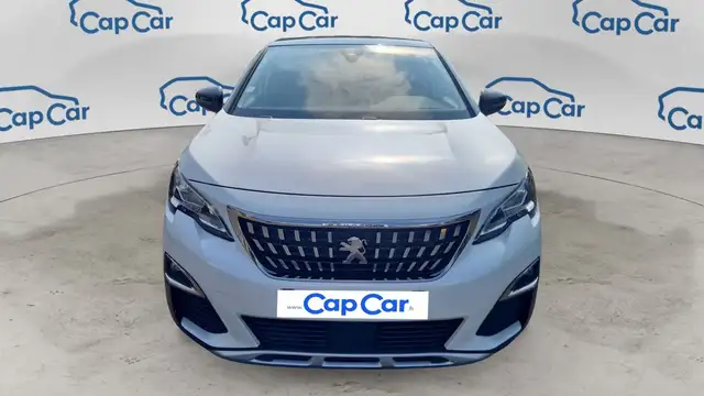 Peugeot 3008 view 5