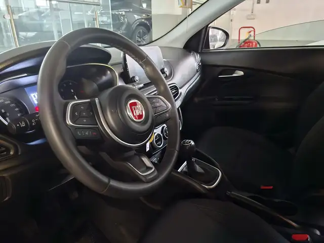 Fiat Tipo view 12