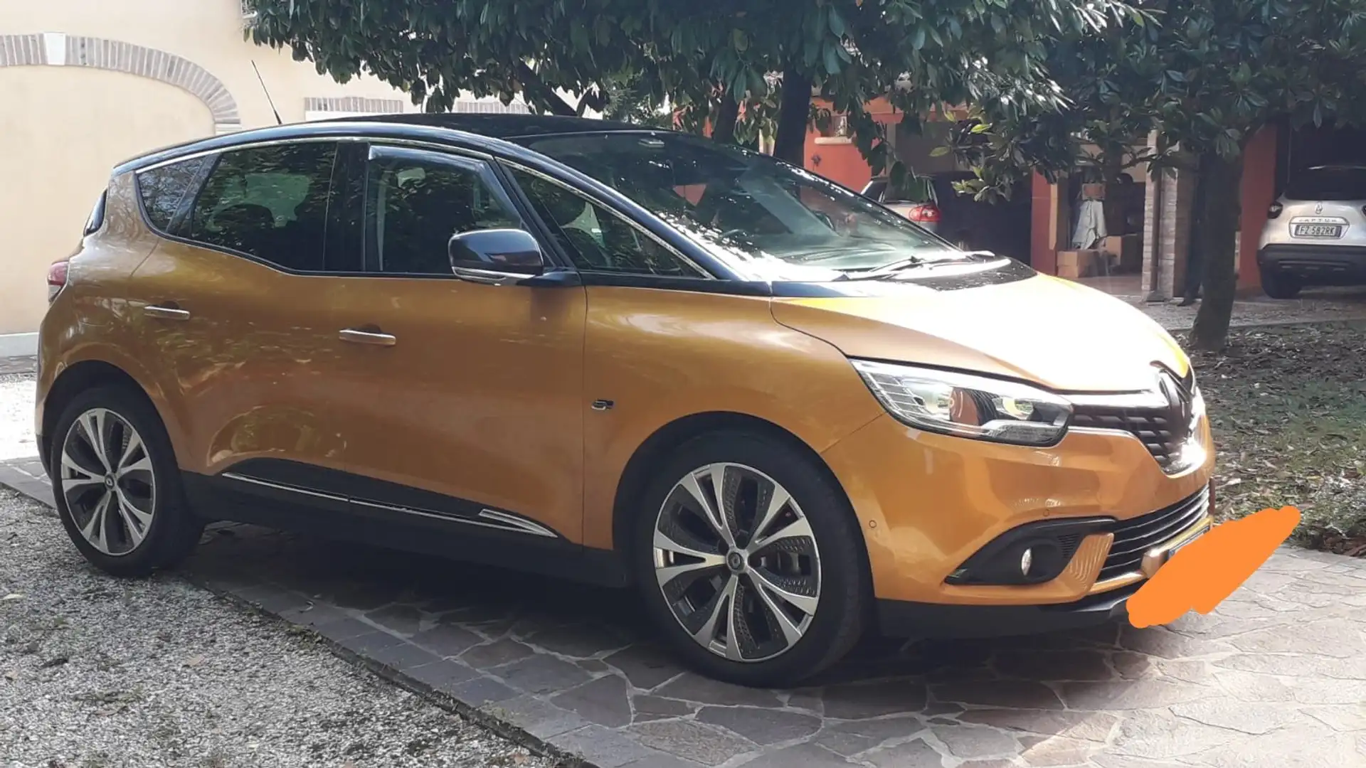 Renault Scenic Scenic IV 2017 1.5 dci energy Intens 110cv edc Gold - 2