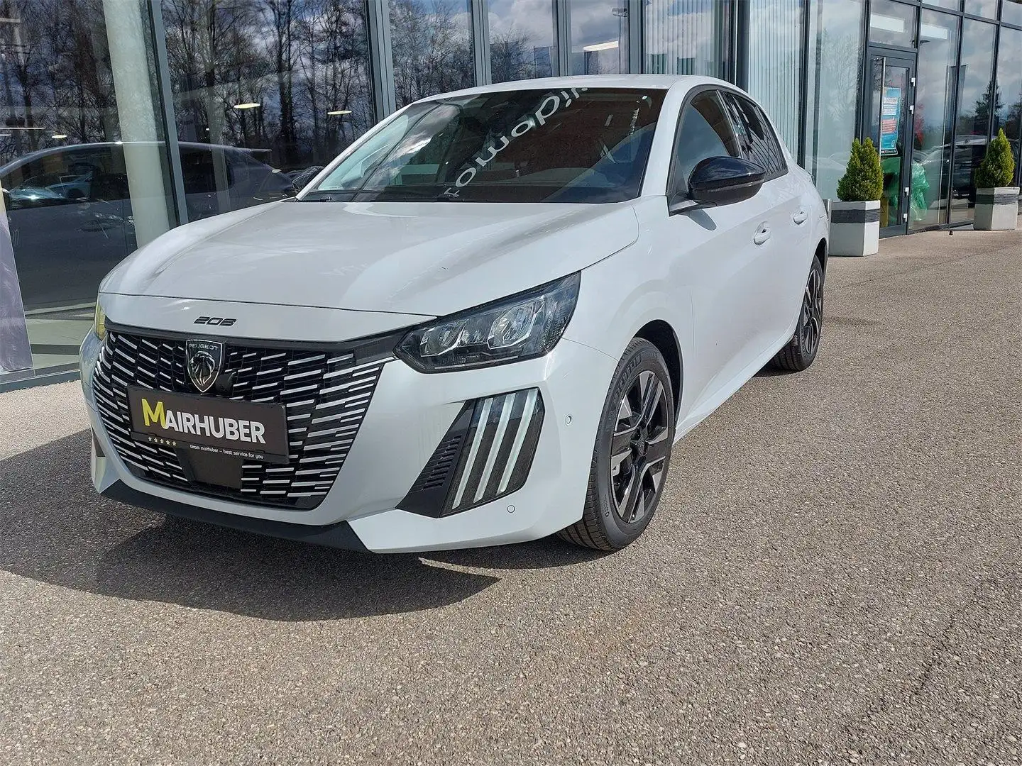 Peugeot 208 Hybrid 110 e-DCS6 Allure Weiß - 1