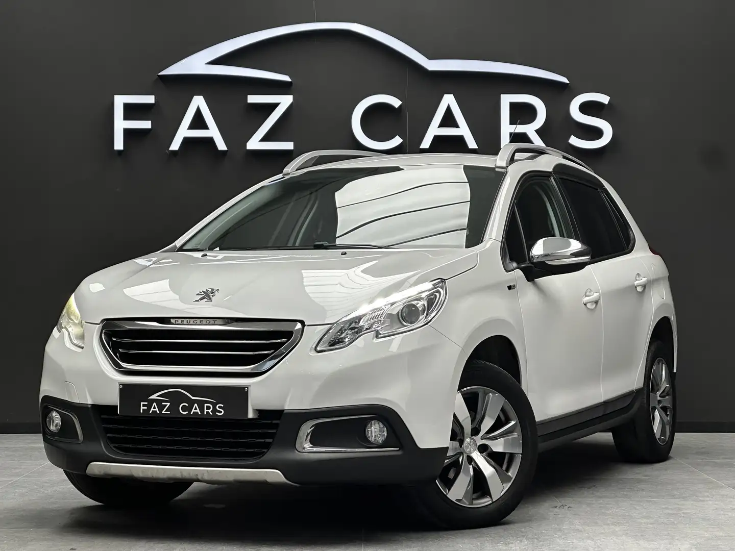Peugeot 2008 1.6 BlueHDi Style * JANTES+ CLIM + GARANTIE * Blanc - 1
