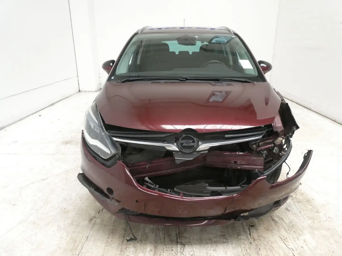 Opel Zafira Tourer 1.6d Tourer Editio Rojo - 2