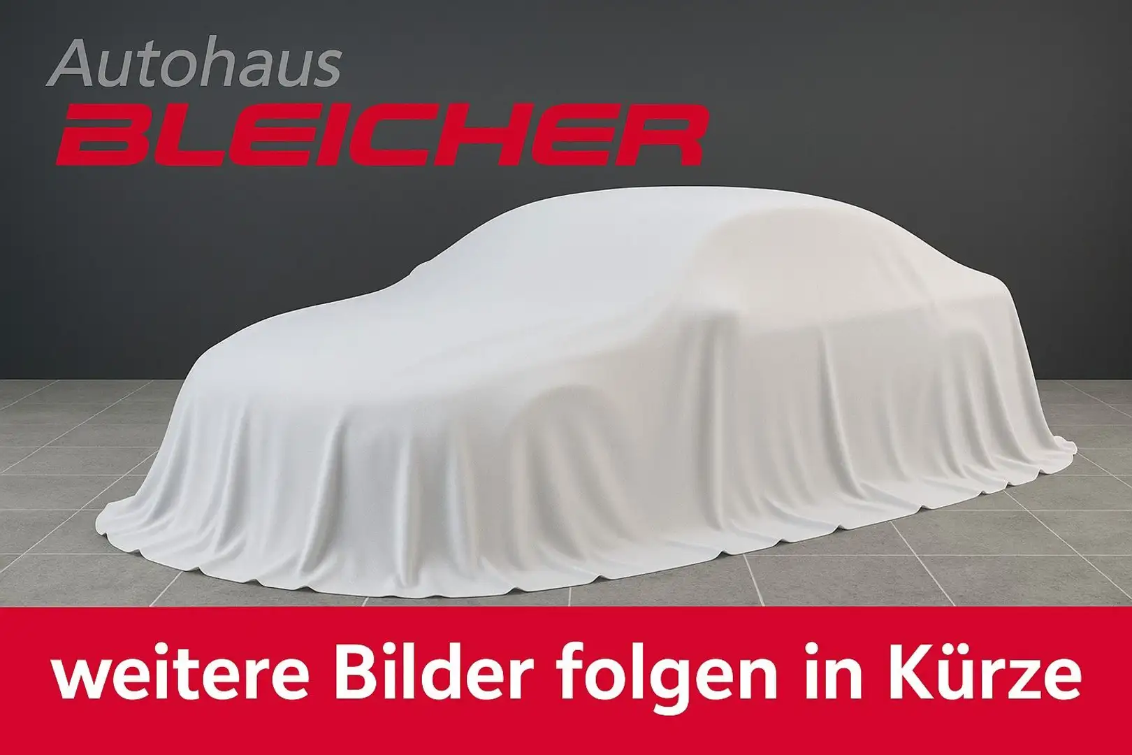 Nissan Qashqai Tekna 4x4 AT Schwarz - 2