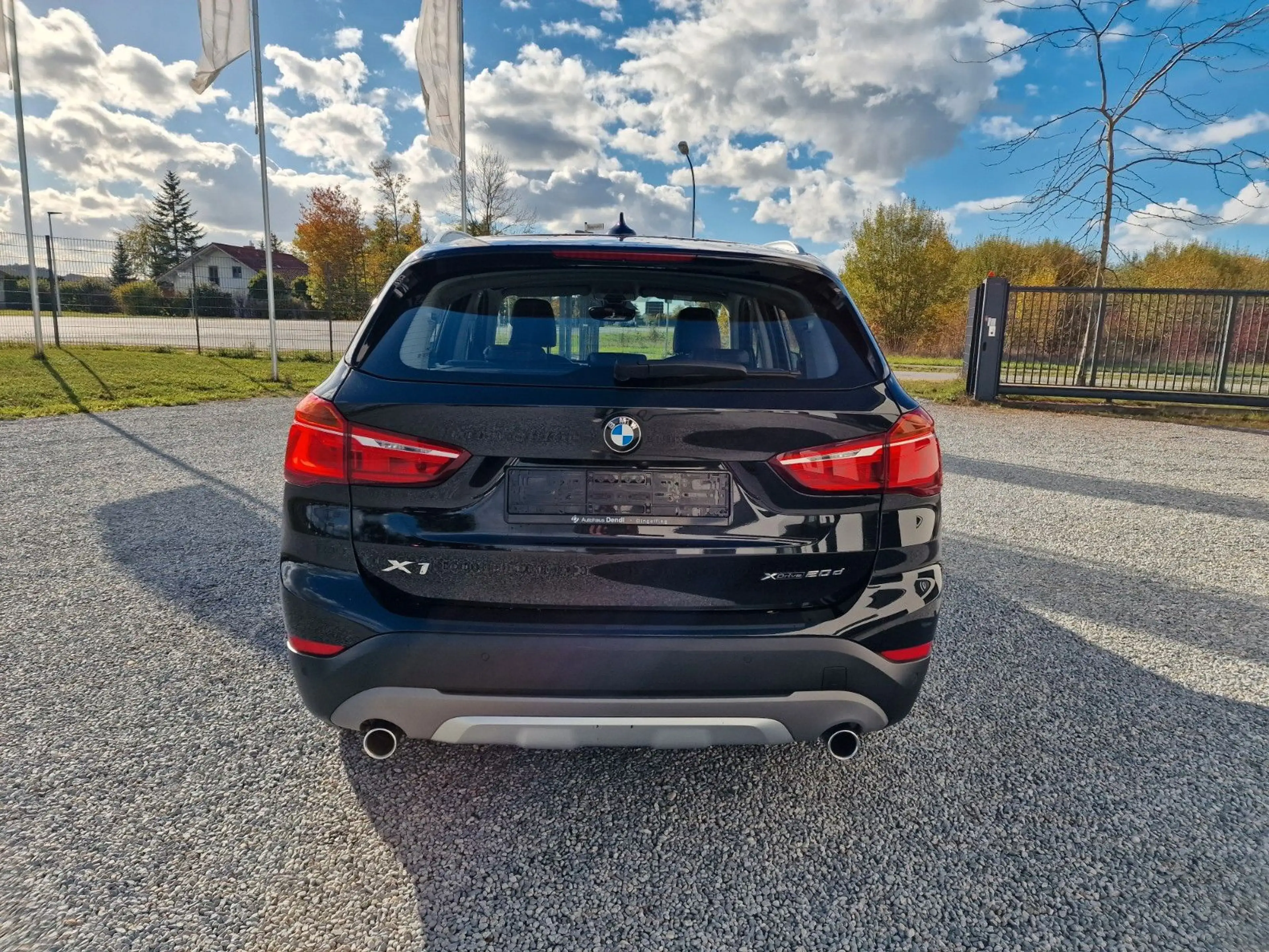 BMW X1 20d xDrive XLine, Leder, Navi.Plus, LED, AHK — photo 10