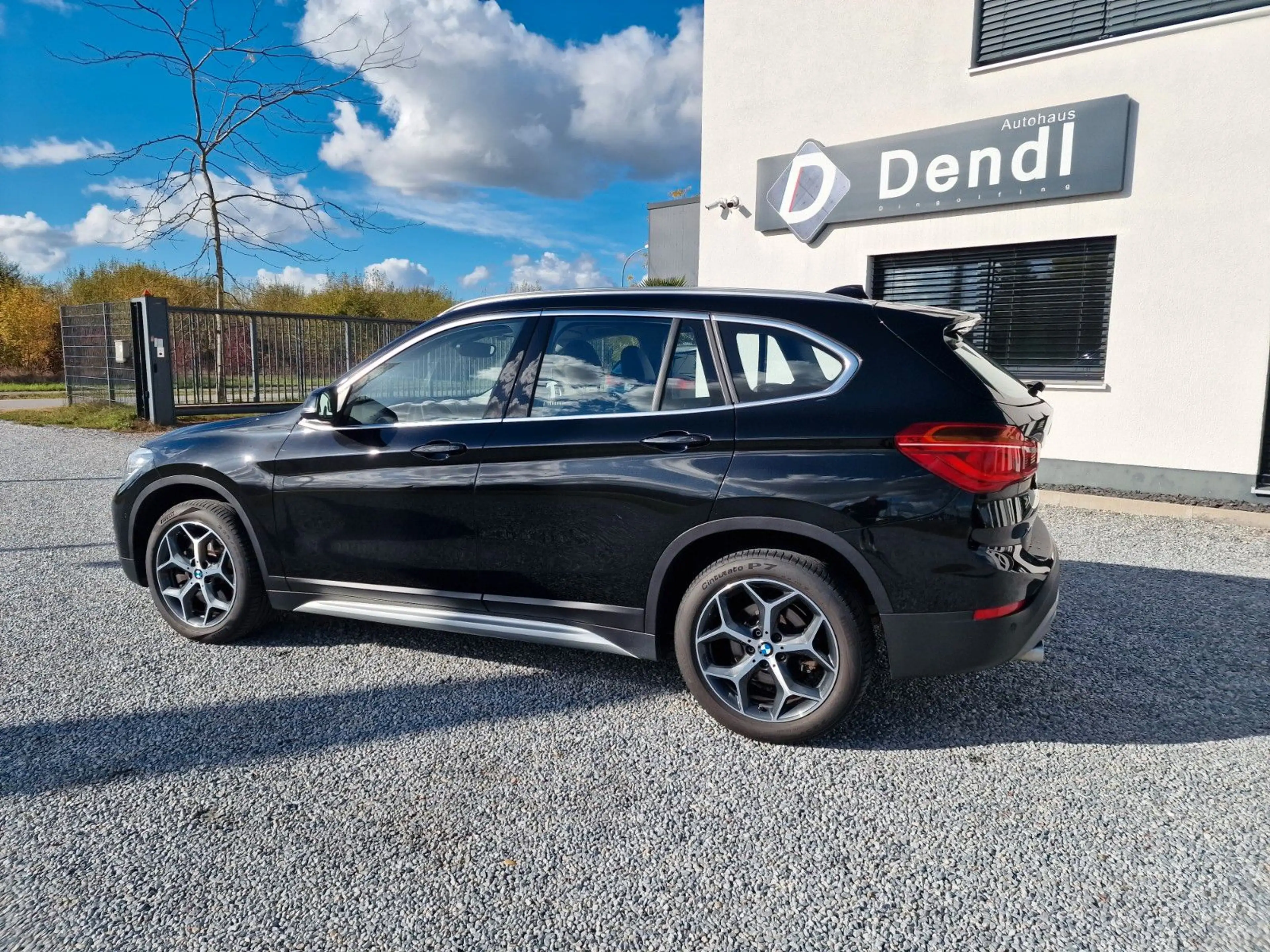 BMW X1 20d xDrive XLine, Leder, Navi.Plus, LED, AHK — photo 7