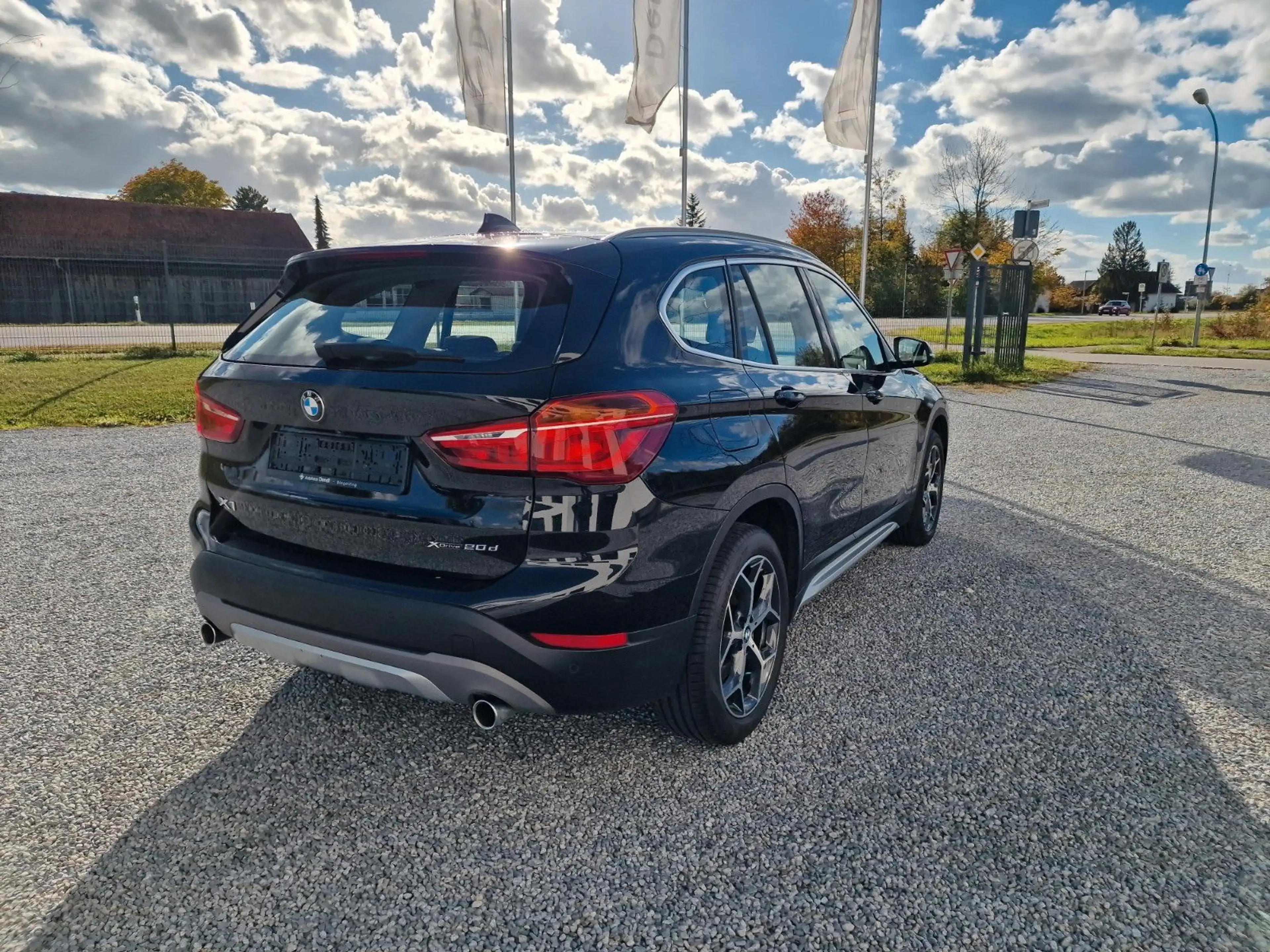 BMW X1 20d xDrive XLine, Leder, Navi.Plus, LED, AHK — photo 11