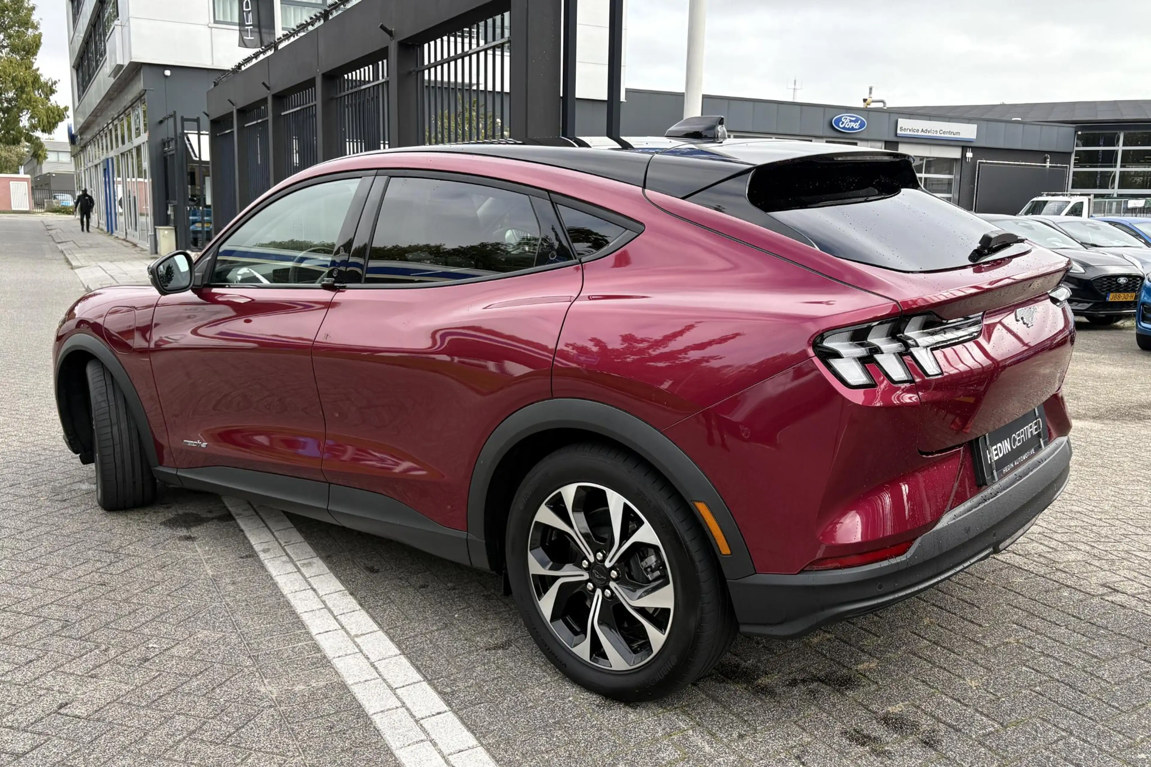 Ford Mustang Mach-E Standard RWD 73 kWh | Panoramadak | Bang & Olufsen — photo 3