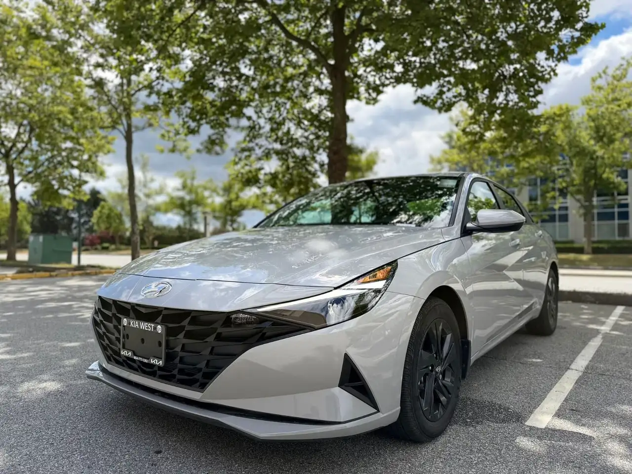 2023 Hyundai ELANTRA