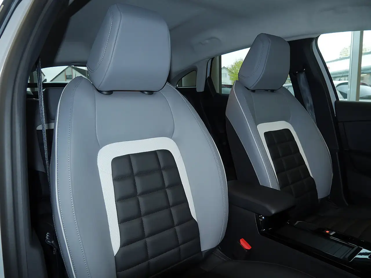 Citroen C4 Hybrid 145 Max KAMERA NAVI ACC LED 360°, миниатюра 15