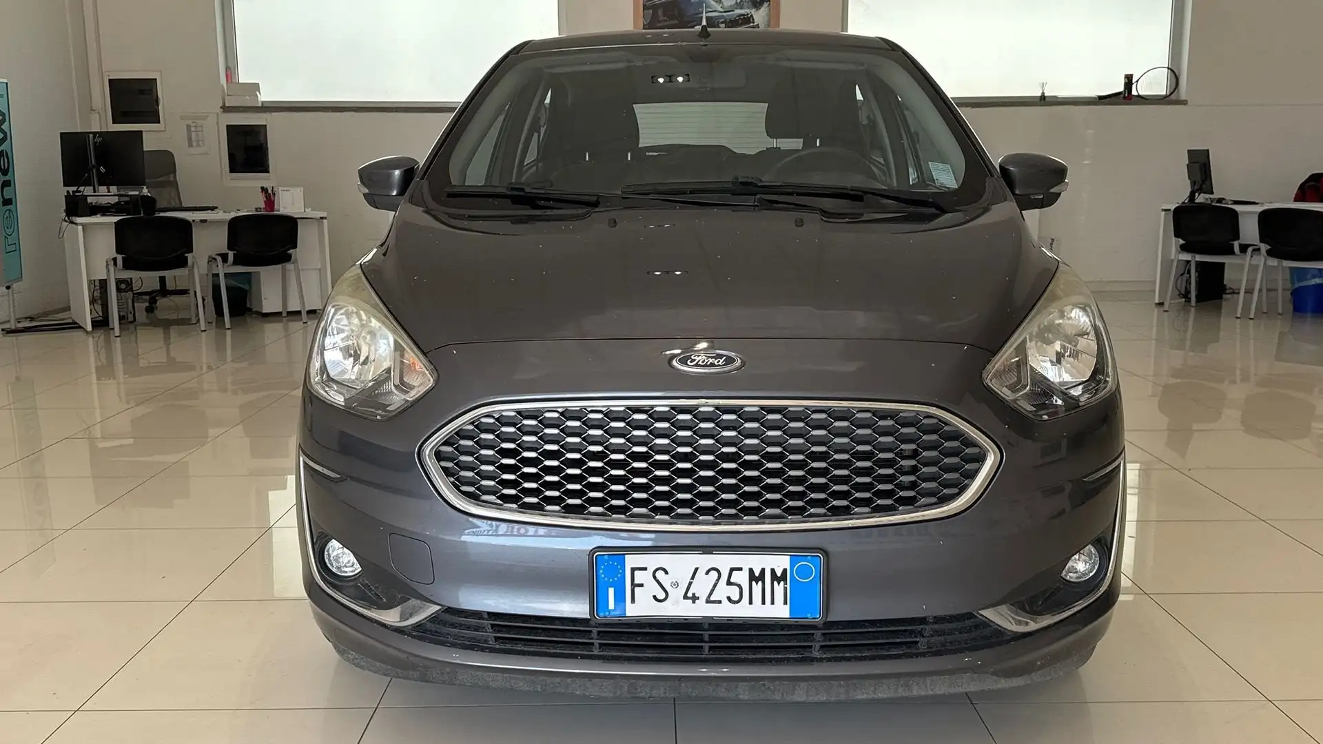 Ford Ka/Ka+ + 1.2 ULTIMATE 85CV MY18 Grigio - 2