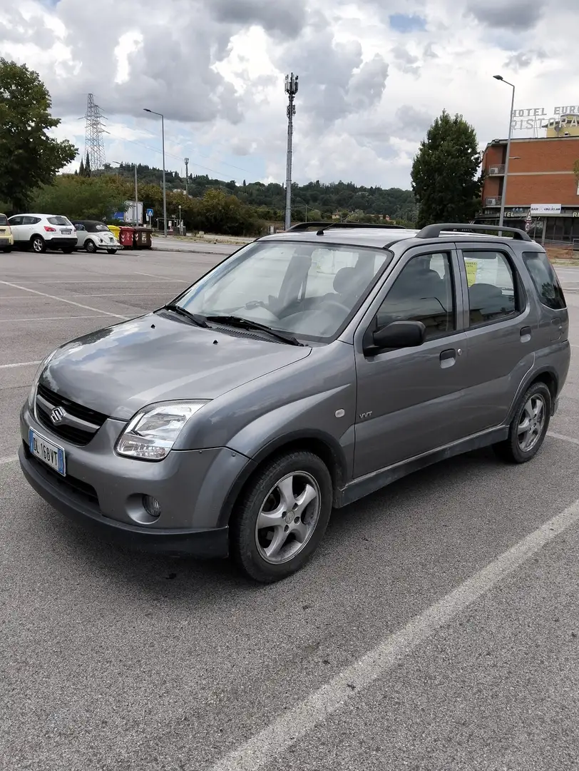 Suzuki Ignis 1.5 GL 16v 4x4 - 2