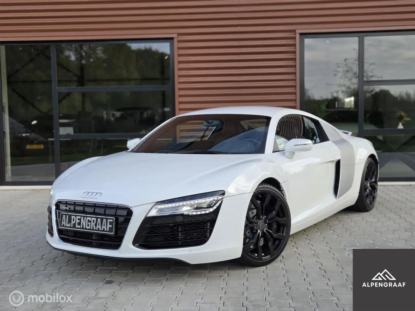 Audi R8 4.2 FSI quattro Dealeronderhouden|tweede eigenaar| Wit - 1