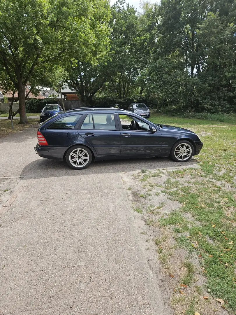 Mercedes-Benz C 220 T CDI Avantgarde - 1