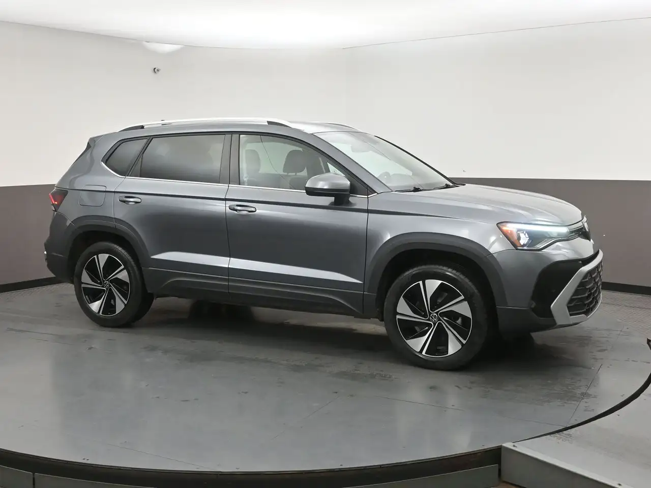 2025 Volkswagen Taos
