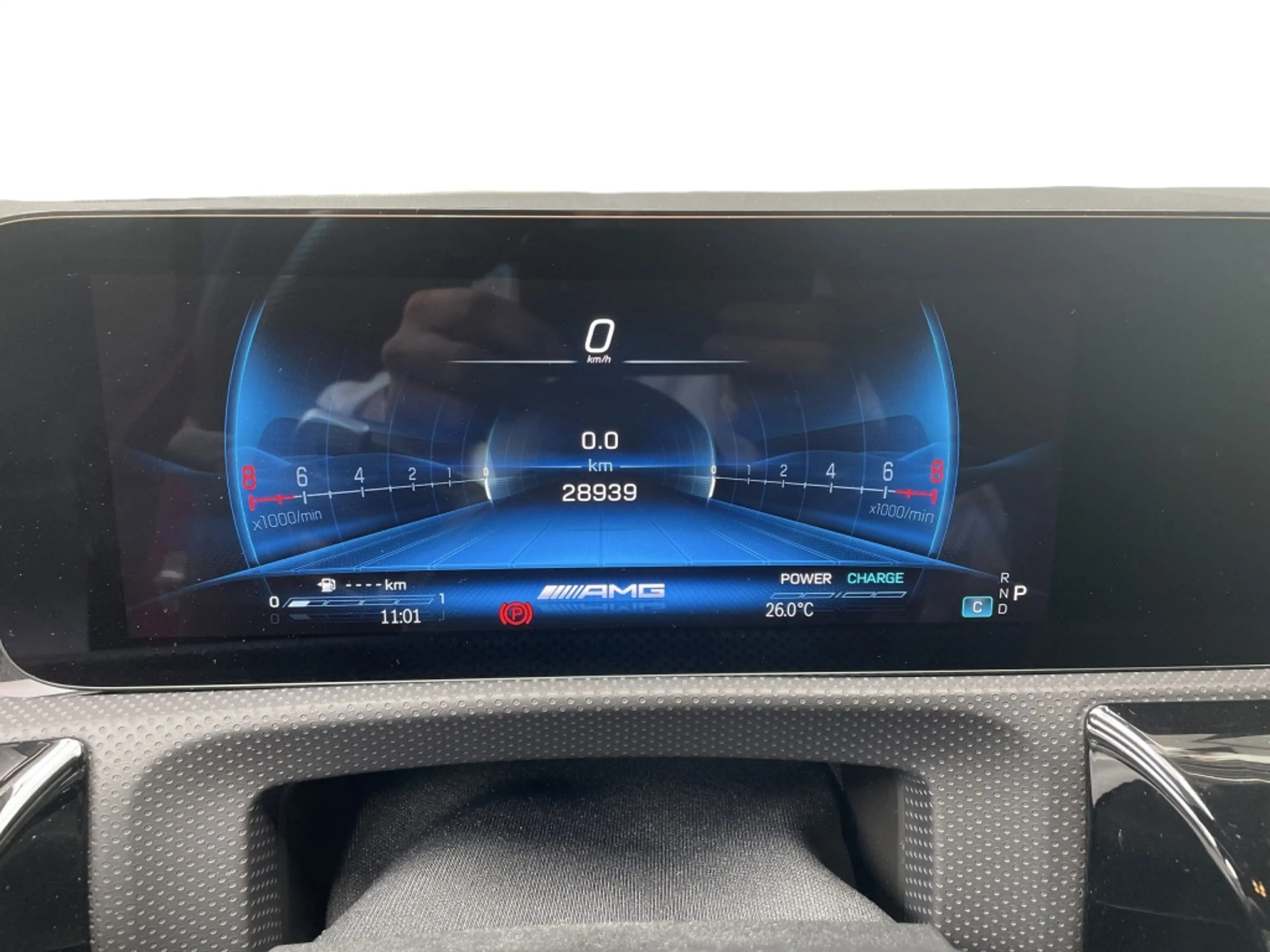 Mercedes-Benz CLA 35 AMG 4M ShootingBrake AHK NIGHT PANO SOUND — photo 10