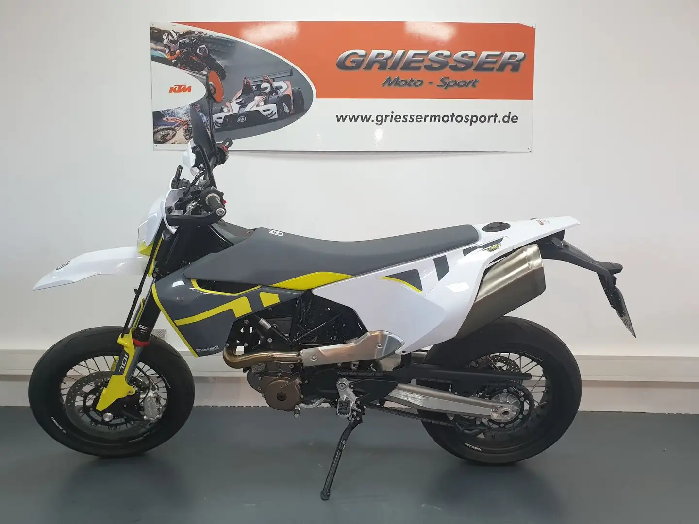Husqvarna 701 Supermoto nur 2444km scheckheft Gri - 2