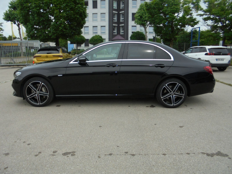 Mercedes-Benz E 400 E400D Limousine 4Matic ~ Nur 36.000 km ~ — photo 3