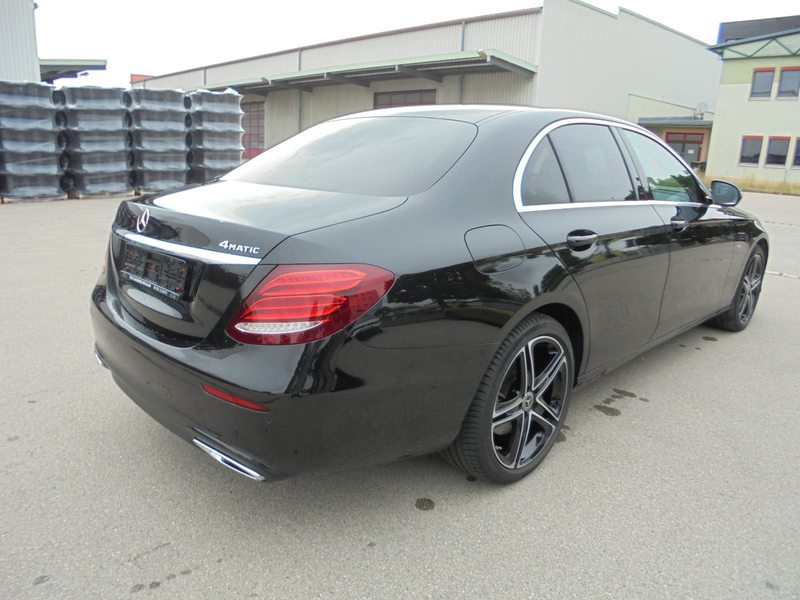 Mercedes-Benz E 400 E400D Limousine 4Matic ~ Nur 36.000 km ~ — photo 6