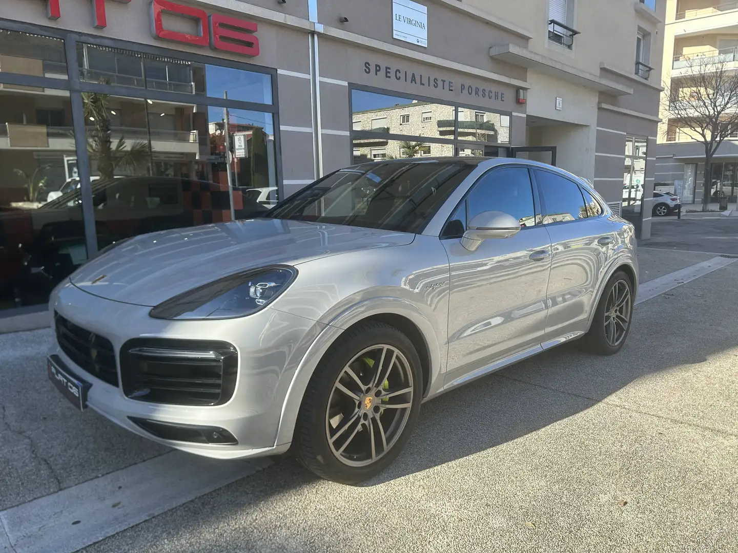 Porsche Cayenne III 3.0 462ch E-Hybrid - 1