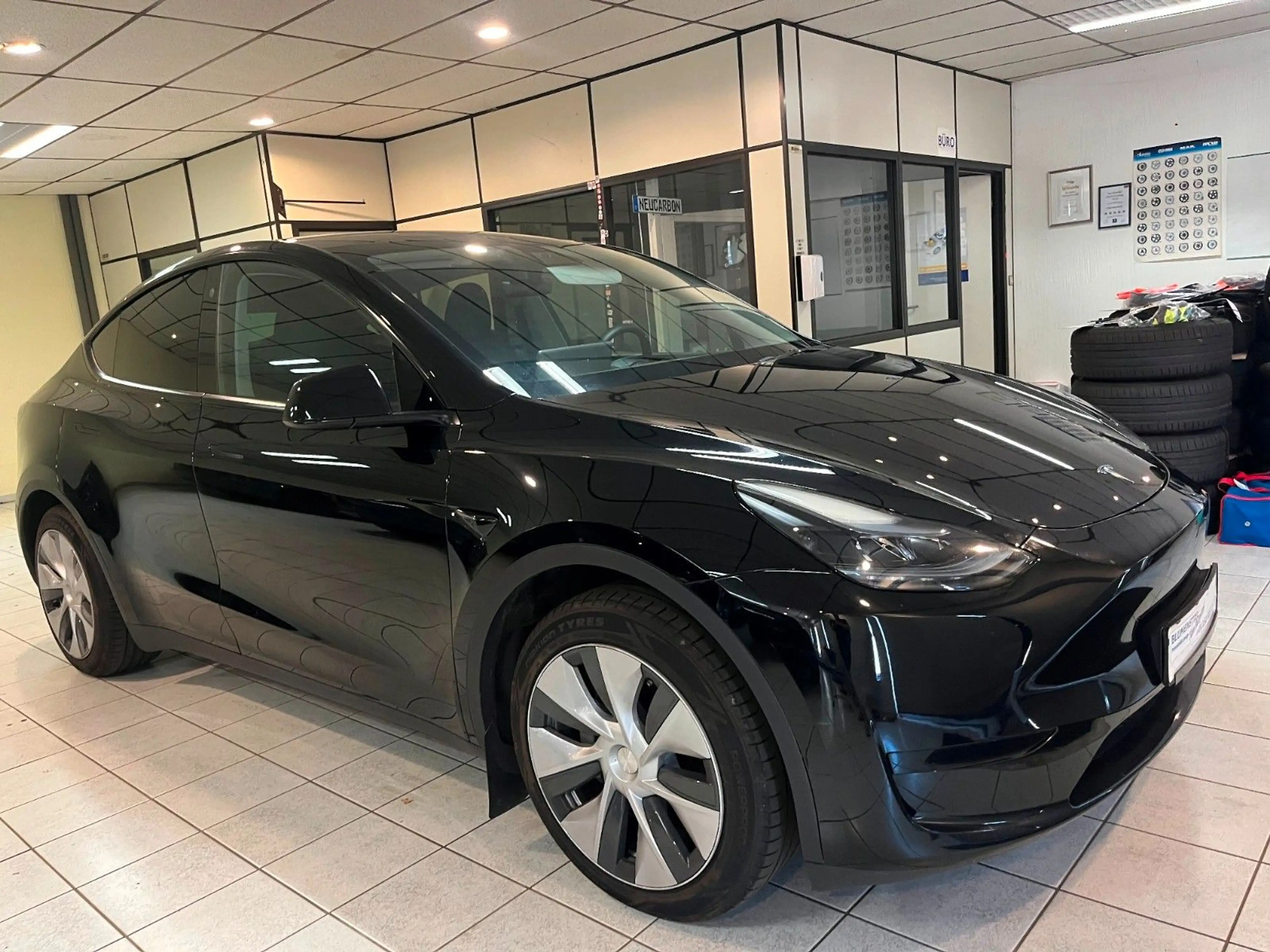 Tesla Model Y LR AWD+kaufen auch Tesla an+ — photo 5