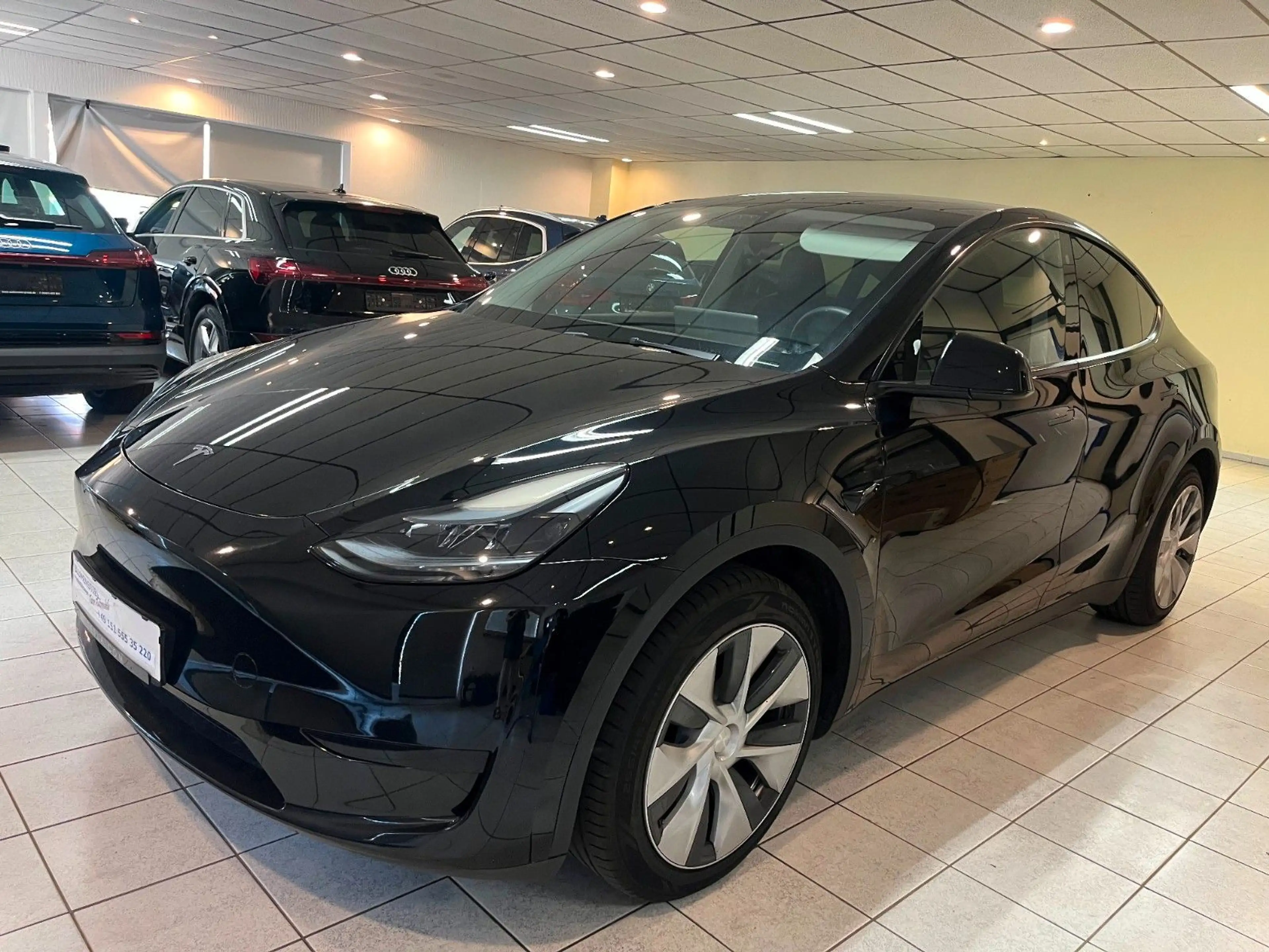 Tesla Model Y LR AWD+kaufen auch Tesla an+ — photo 2