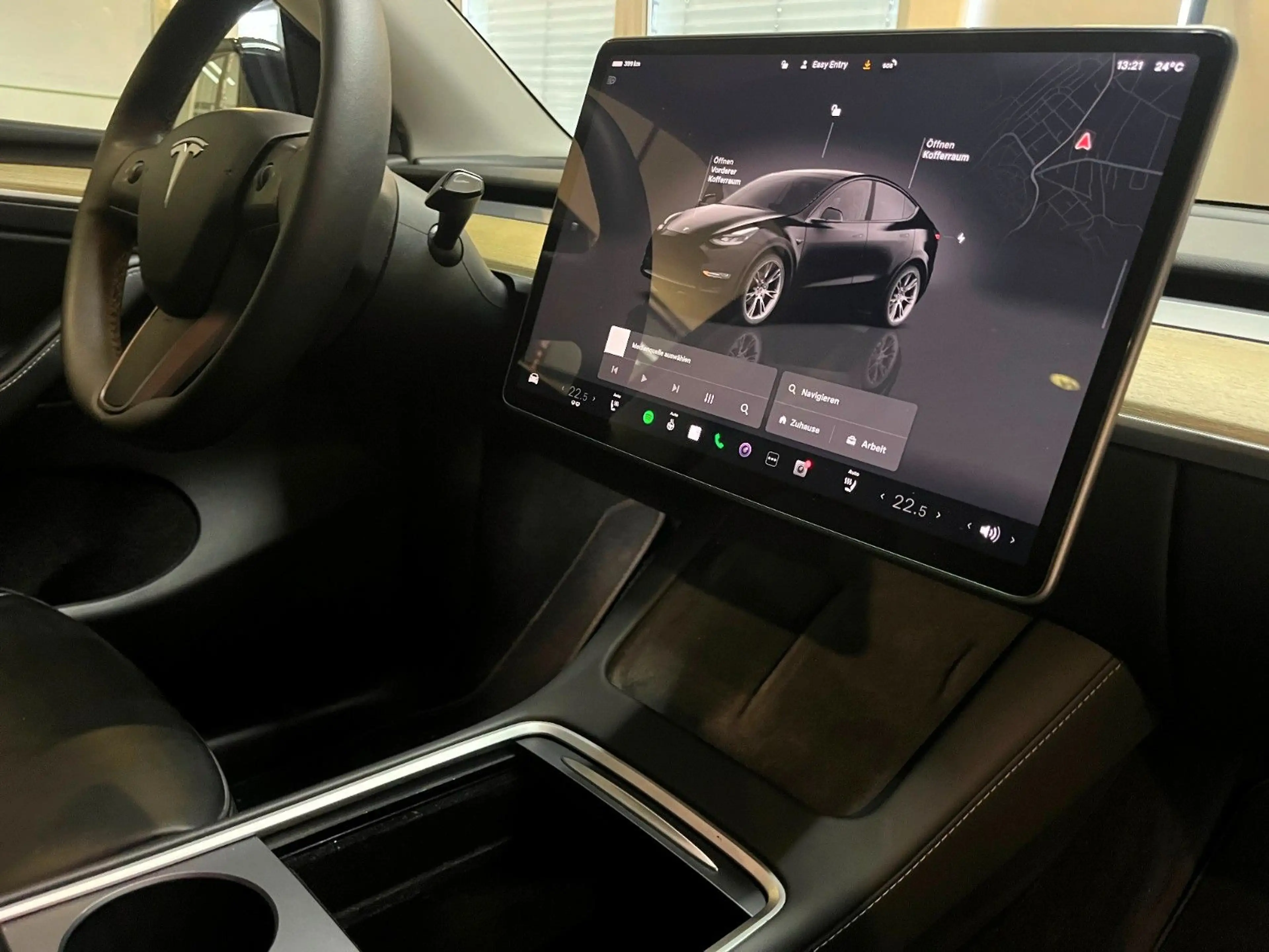 Tesla Model Y LR AWD+kaufen auch Tesla an+ — photo 3