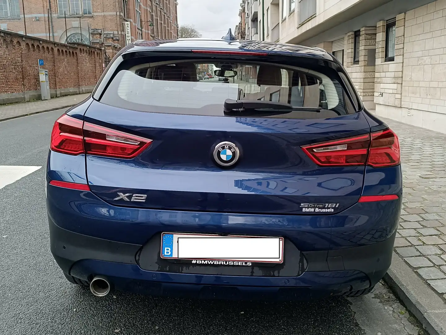 BMW X2 1.5iA sDrive18 OPF Bleu - 2