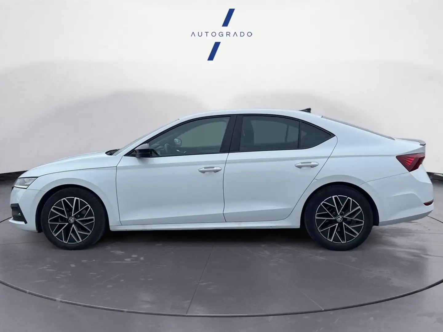 Skoda Octavia 1.5 TSI m-HEV 110kW DSG Ambition Plus Blanco - 2