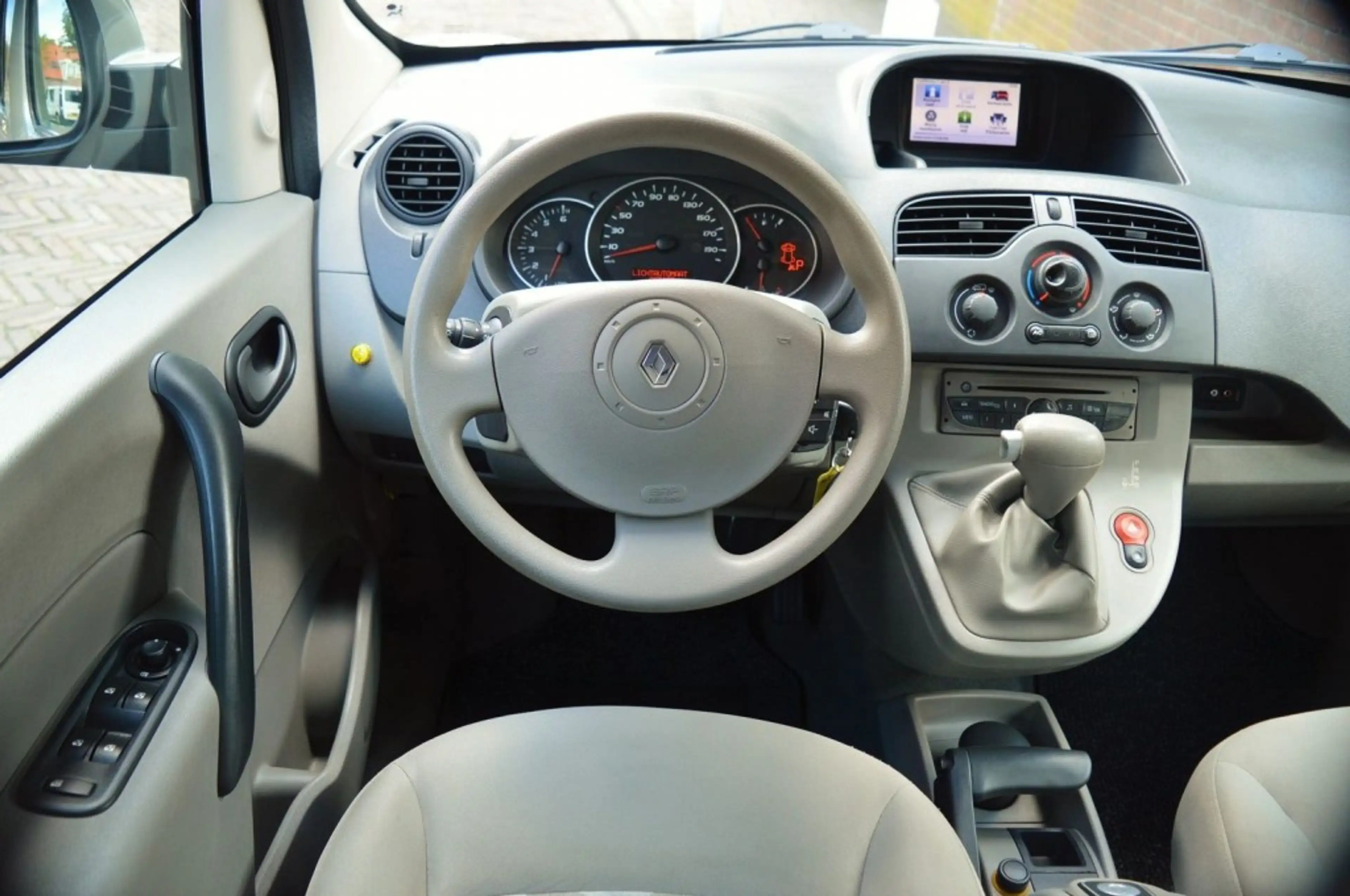 Renault Kangoo Family 1.6-16v  ROLSTOELAUTO  AUTOMAAT  AIRCO  LUC — photo 8