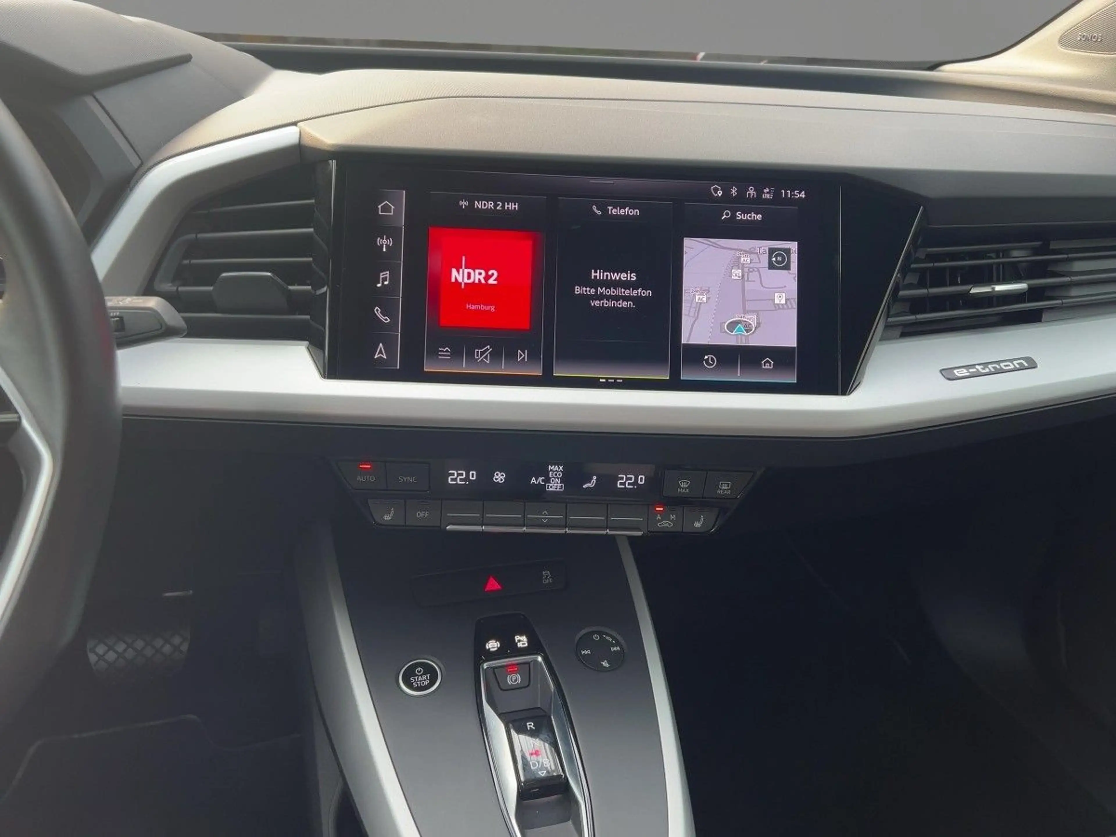 Audi Q4 e-tron Q4 40 e-tron 150 kW S line Navi AHK Sonos Kamera — photo 12