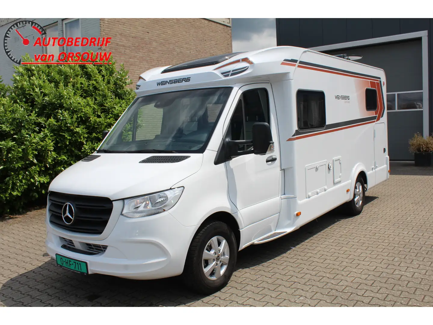 Weinsberg 640 MEG PEPPER EDITION 9 Traps Automaat 170PK Bianco - 1