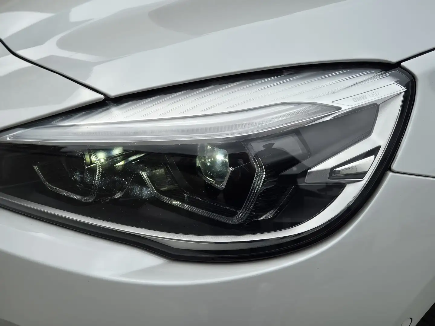 BMW 218 Active Tourer 218iA OPF ** BOITE AUTO ** Blanc - 2