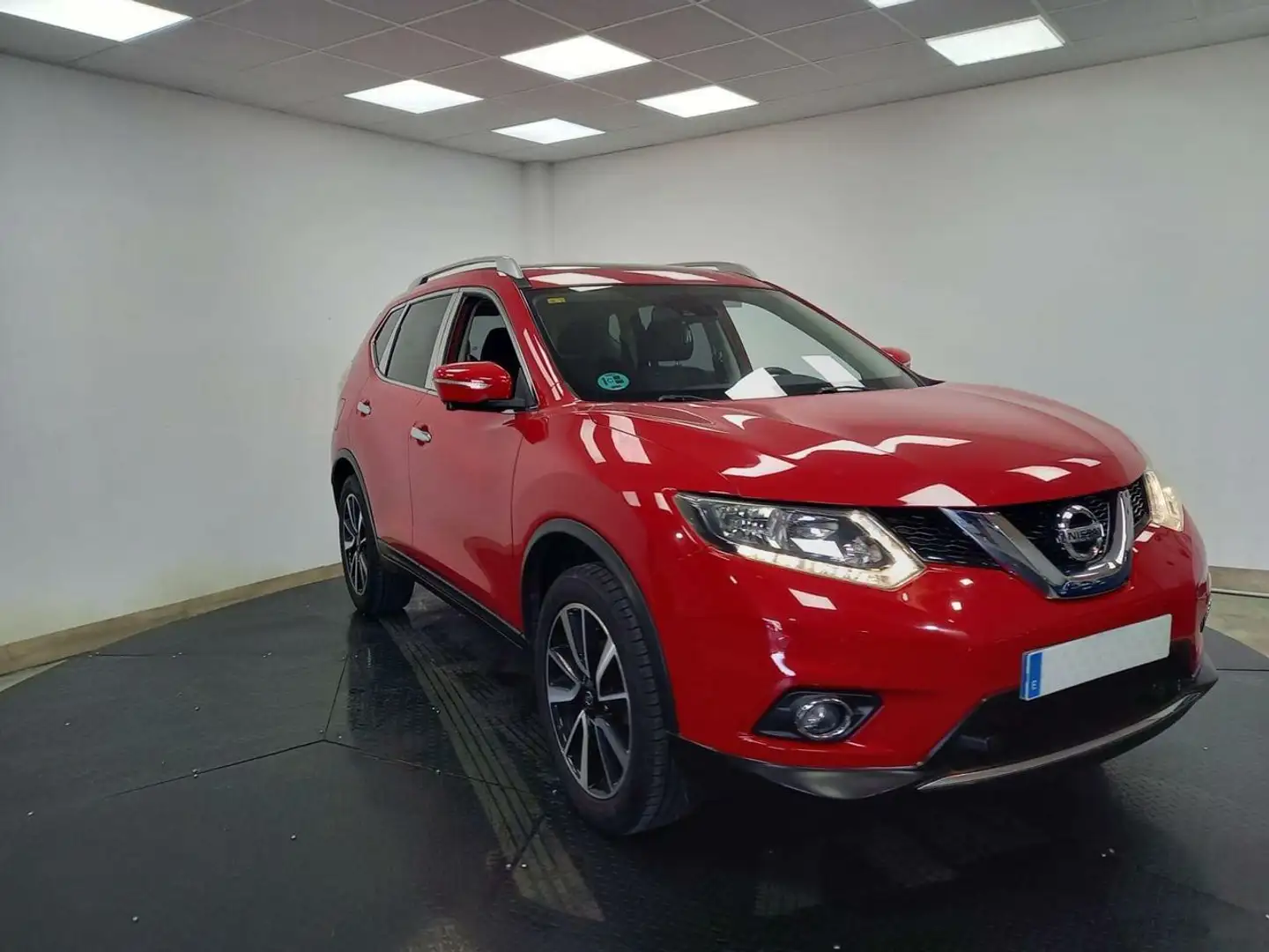 Nissan X-Trail 1.6  163cv Rojo - 2