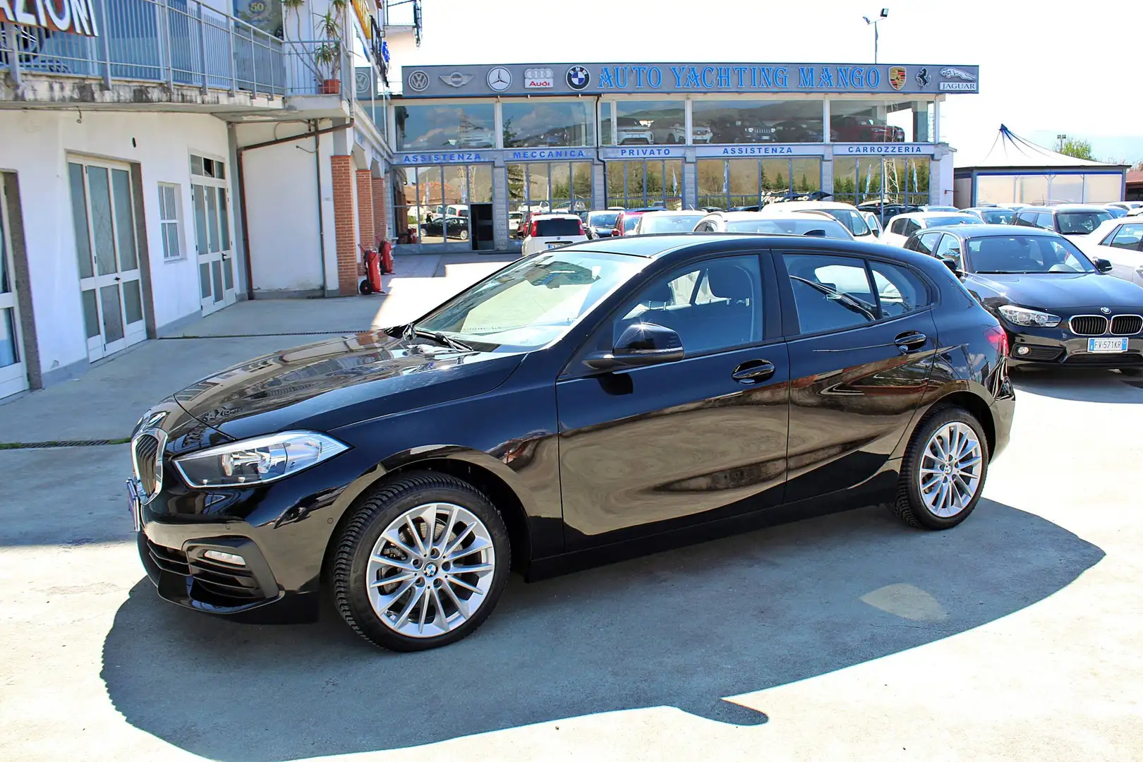 BMW 118 118d Business Advantage auto Nero - 1