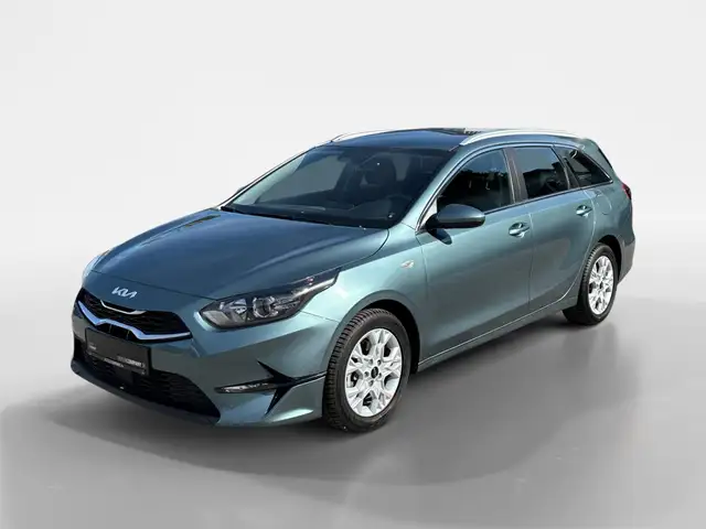 Kia Ceed view 2