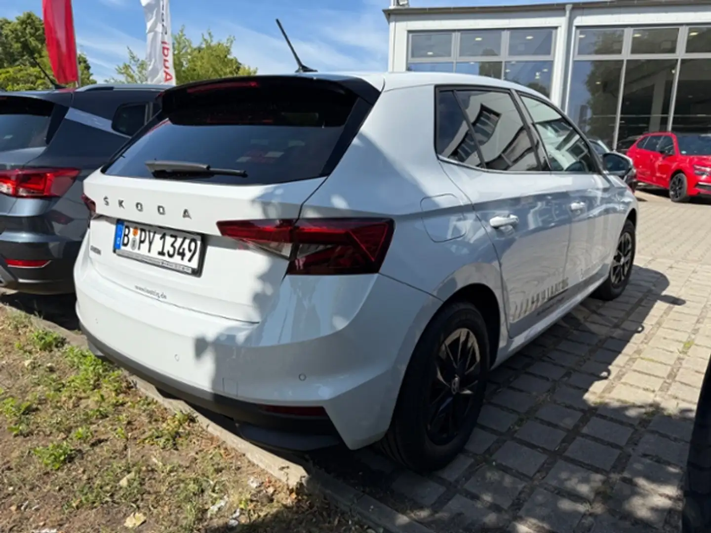 Skoda Fabia Style 1.0 TSI DSG Weiß - 2